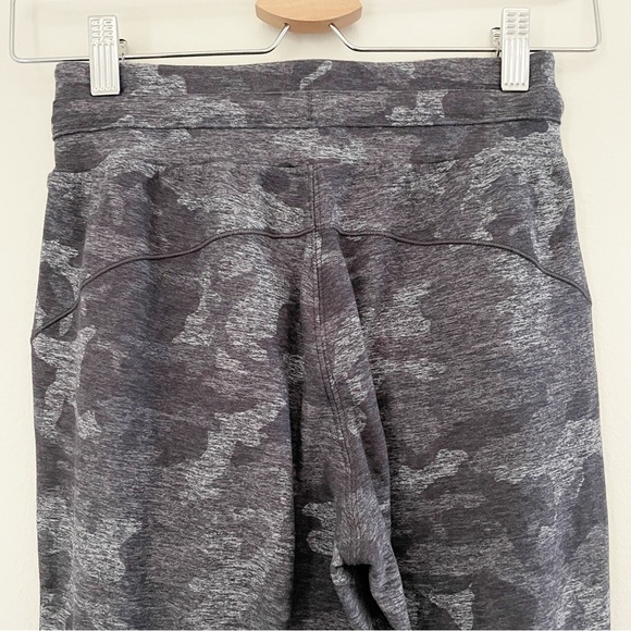 Lululemon Ready To Rulu Jogger Grey Camo Sz 2 - Picture 4 of 7